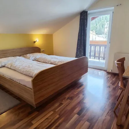 Apartment Haus Ganzer *