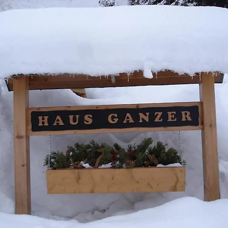 Haus Ganzer Lejlighed *